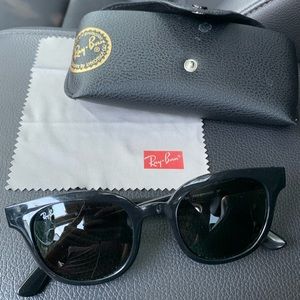 Rayban RB4324 sunglasses